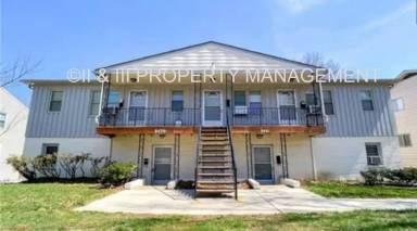 Main picture of 8433 Lowell Ave