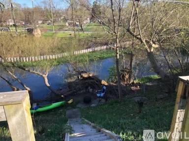 Main picture of 1226 Irwin Dr