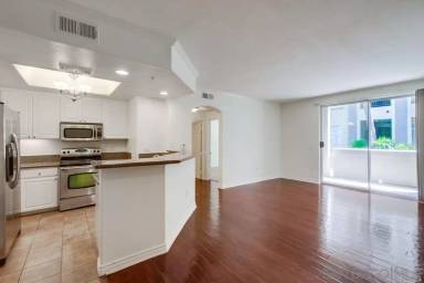 Main picture of 9293 Regents Rd