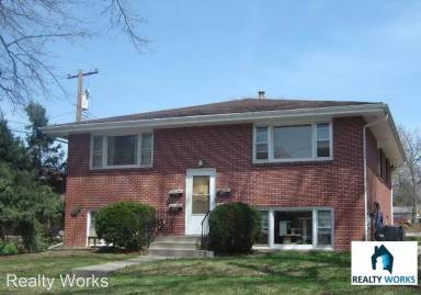 Main picture of 2822 N 52nd St