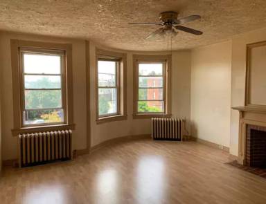 Main picture of 2509 N Charles St