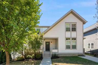 Main picture of 505A Moore Ave