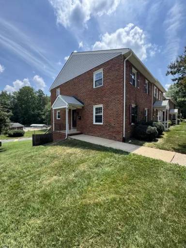 Main picture of 6103 Newington Dr
