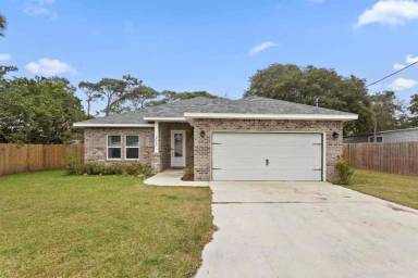 Main picture of 213 Starfish Rd