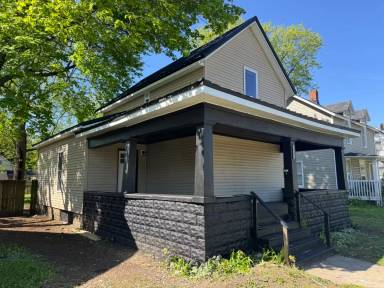 Main picture of 1031 Middlebury St