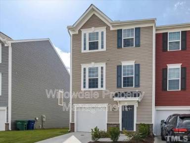 Main picture of 918 Arnold Place Dr