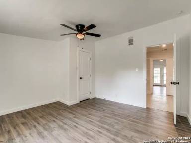 Main picture of 6119 Lockend St