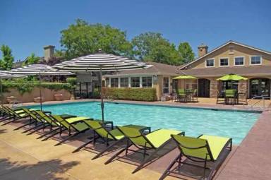 Main picture of Somerfield at Lakeside