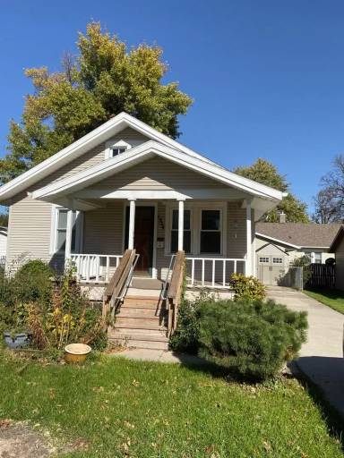 Main picture of 1824 6th Ave N