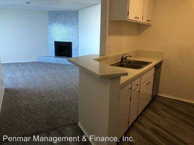 Main picture of 640 The Village