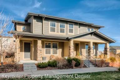 Main picture of 3422 Valentia St