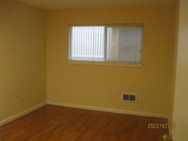 Main picture of 417 Bellevue Way SE