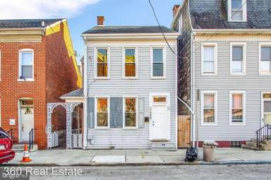 Main picture of 562 W King St