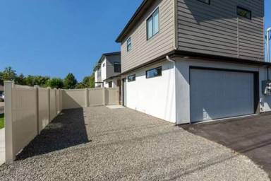 Main picture of 2300 N 29th St