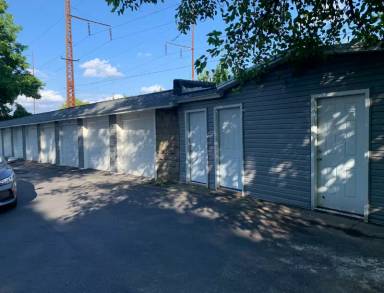 Main picture of 904 12th Ave