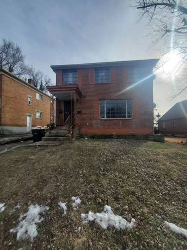 Main picture of 960 Sherwood Dr