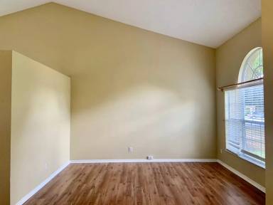 Main picture of 3878 Kingston Oaks Cv