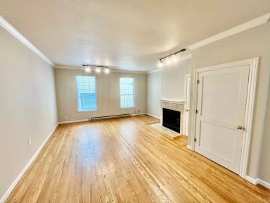 Main picture of 4050 17th St