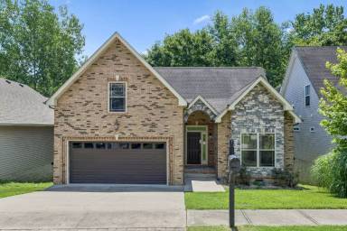 Main picture of 634 Hidden Valley Dr