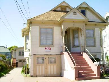 Main picture of 1131 Park Ave