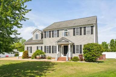 Main picture of 8105 Chelmsford Ct