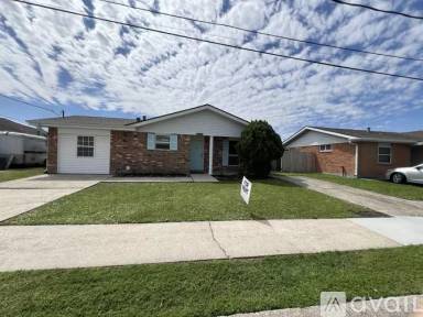 Main picture of 5216 Vineland St