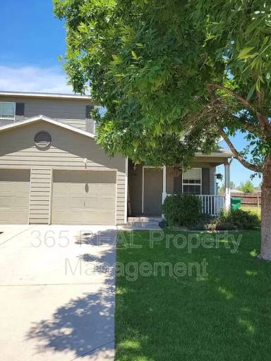 Main picture of Village Condominiums