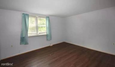 Main picture of 91 Pecks Rd