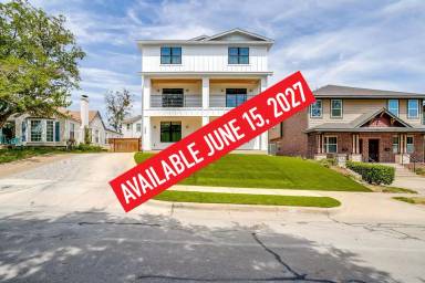 Main picture of 2809 Forest Park Blvd