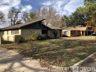 Main picture of 410 Franklin Dr