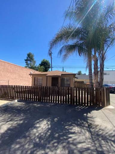 Main picture of 1036 Chestnut Ave