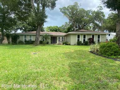 Main picture of 49 Oakmont Cir