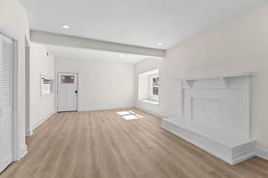 Main picture of 218 Cross Timbers Dr