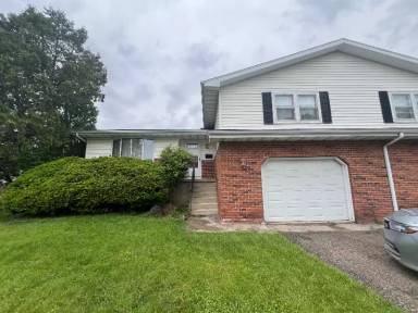 Main picture of 243 Tyler Cir