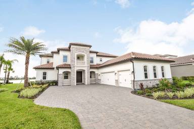 Main picture of 15156 Shonan Gold Dr