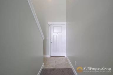 Main picture of 1867 W Park Heights Dr