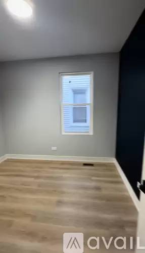 Main picture of 2134 W 50th St
