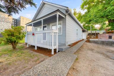 Main picture of 1316 Tacoma Ave S