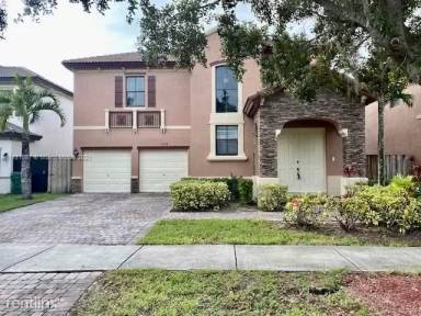 Main picture of 11358 SW 243rd Ter