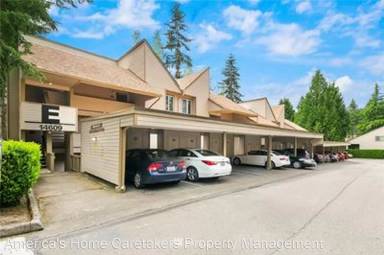 Main picture of 14609 NE 45th St