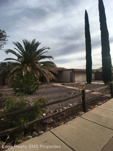Main picture of 4845 Paseo Manolete