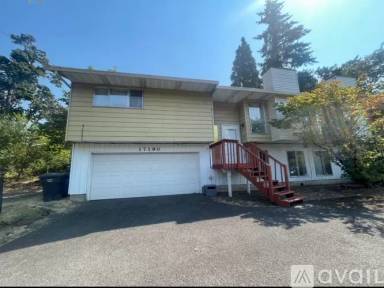 Main picture of 17190 Webster Rd