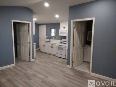 Main picture of 5425 10th Ave