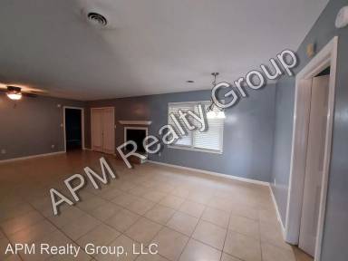 Main picture of 17 Canal Ct