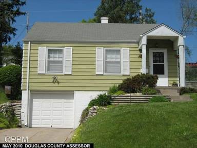 Main picture of 980 S 50th Ave