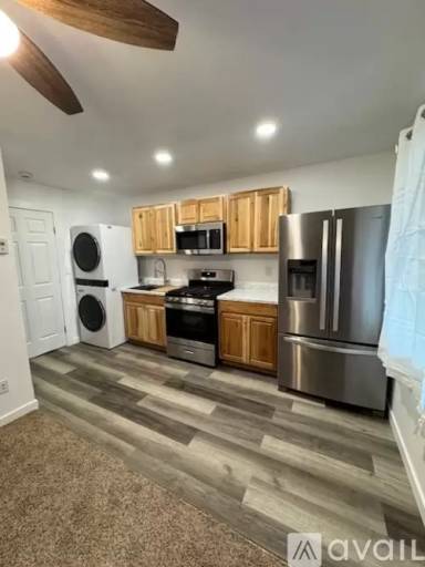 Main picture of 202 S Park Ave
