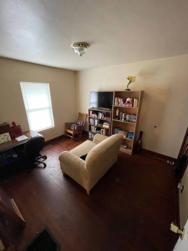 Main picture of 223 Taylor Ave
