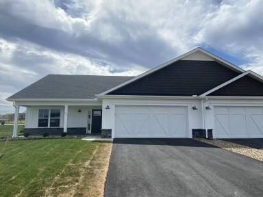 Main picture of 528 Dripping Spring Dr