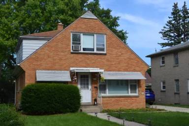 Main picture of 2178 S 81st St