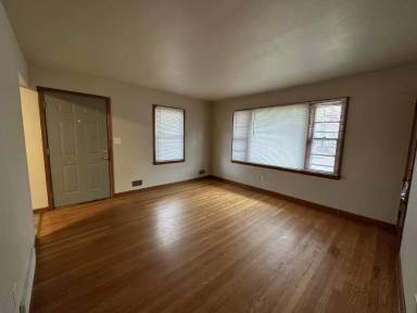 Main picture of 2239 7th Ave